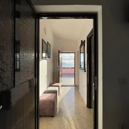 Vila Osmenaj Rent Or * Vlorë