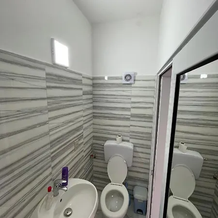Vila Osmenaj Rent Or Maison d'hôtes
