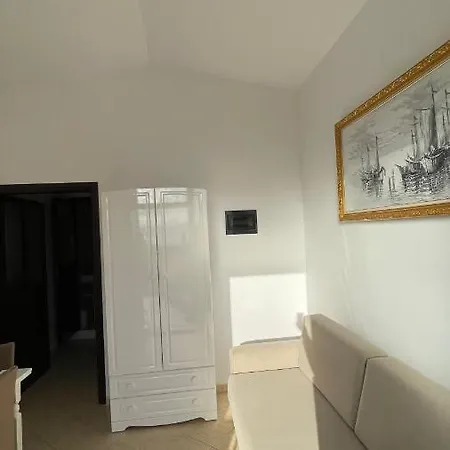 Vila Osmenaj Rent Or * Vlorë