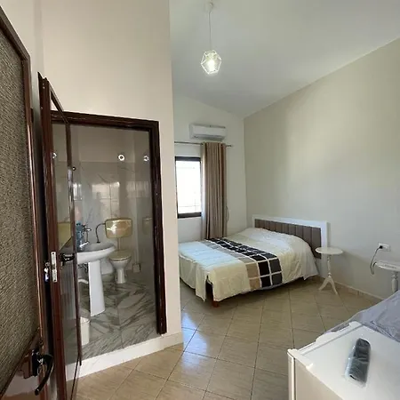 Vila Osmenaj Rent Or Vlore