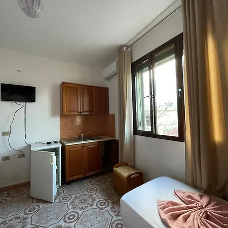 Vila Osmenaj Rent Or Maison d'hôtes