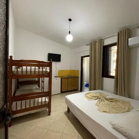Maison d'hôtes Vila Osmenaj Rent Or